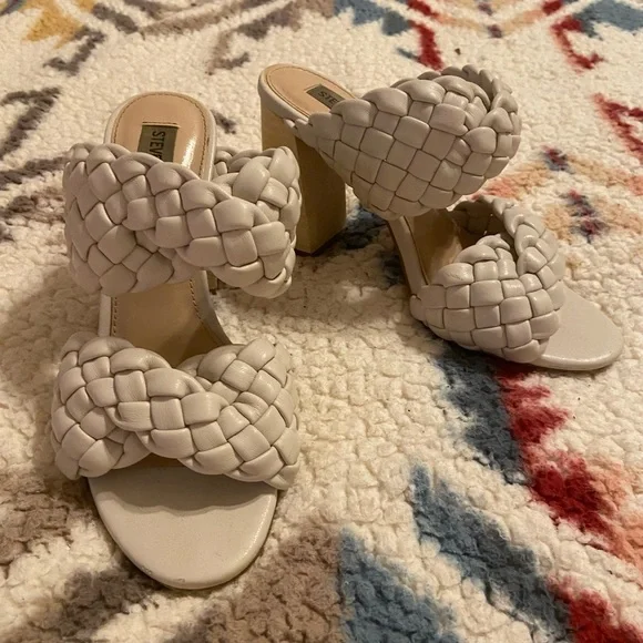 Steve Madden Twisted Bone Sandal - Picture 2 of 9